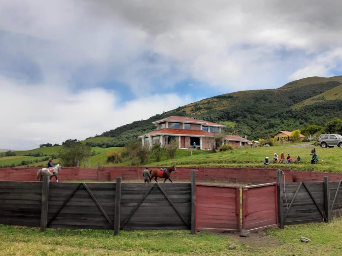 Balcon Al Cotopaxi Hosteria Sangolquí Exteriér fotografie