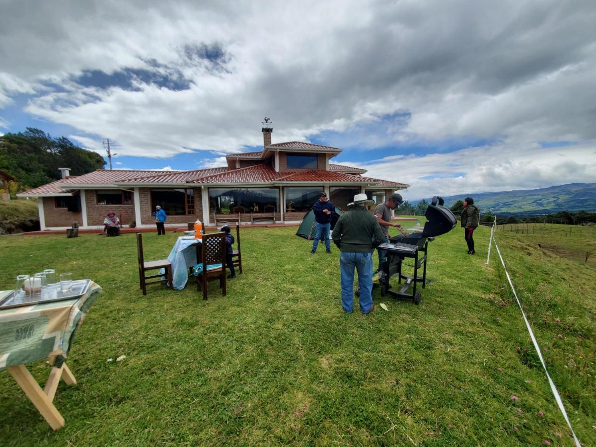 Balcon Al Cotopaxi Hosteria Sangolquí Exteriér fotografie