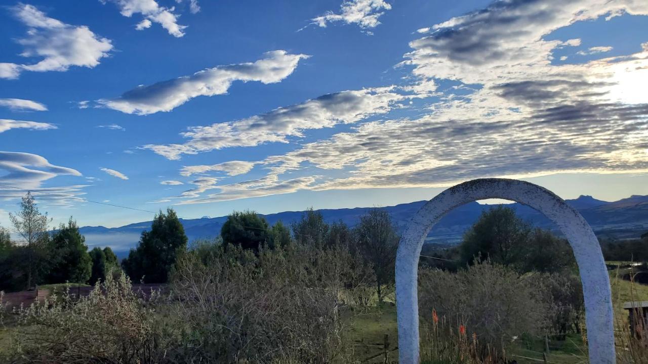 Balcon Al Cotopaxi Hosteria Sangolquí Exteriér fotografie